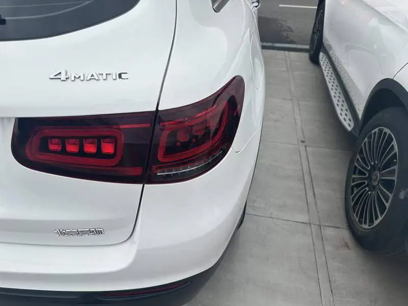 Mercedes-Benz GLC 2022 GLC 260 L 4MATIC Luxury — 8