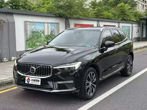 Volvo XC60 2022 B5 4WD Zhiyuan Deluxe Edition