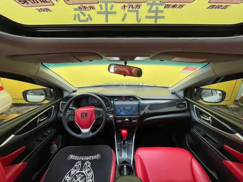 Lingpai 2013 1.8L Automatic Luxury Edition — 7