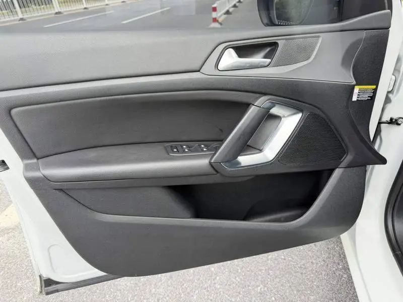Peugeot 408 2018 facelift 350THP automatic luxury version — 16