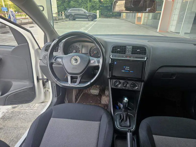 Polo 2018 1.5L Automatic Safety Edition — 13
