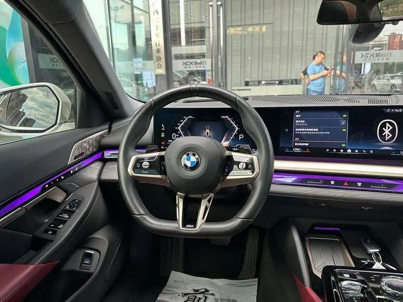 BMW 5 Series 2025 530Li Premium M Sport Package — 19