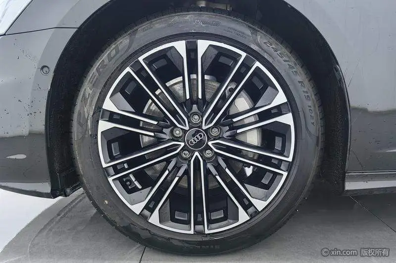 Audi A6L 2024 45 TFSI Selected Dynamic Edition — 9