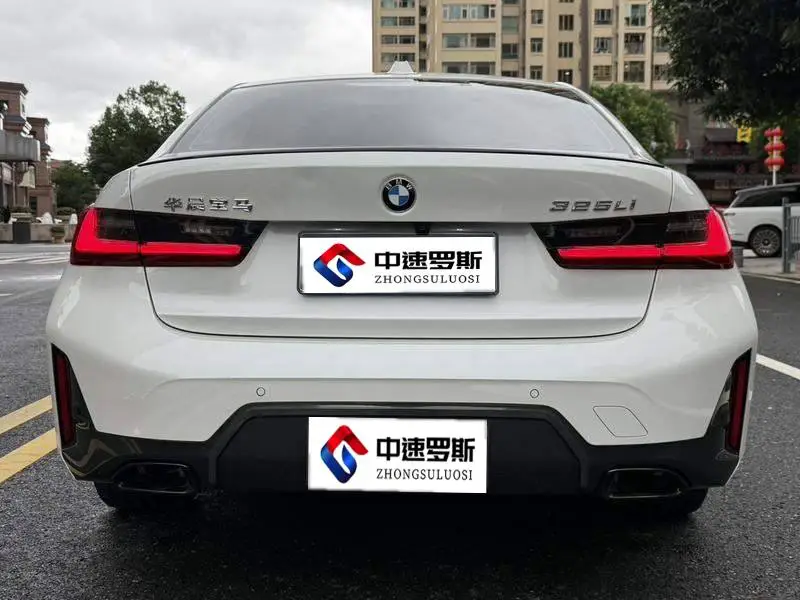 BMW 3 Series 2023 325Li M Sport Night Edition — 5