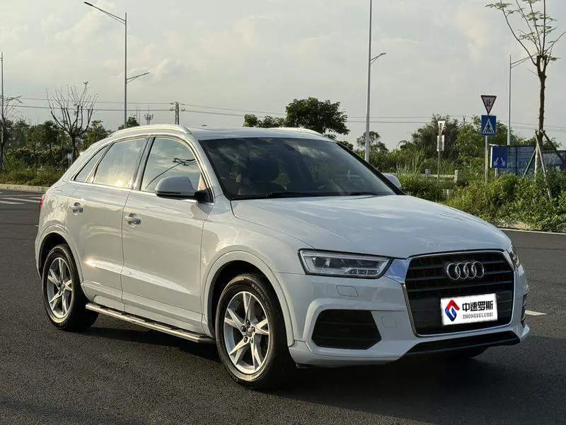 Audi Q3 2018 30th Anniversary Model 30 TFSI Fashion Model — 3