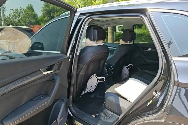 Audi Q5L 2022 Model 45T Luxury Elegant Model — 15
