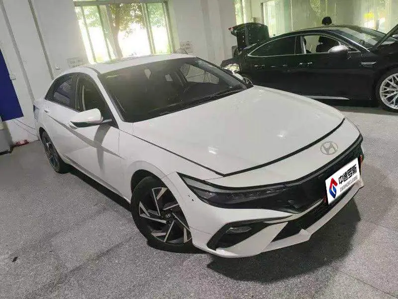 Elantra 2023 1.5L CVT GLX Elite Edition — 2