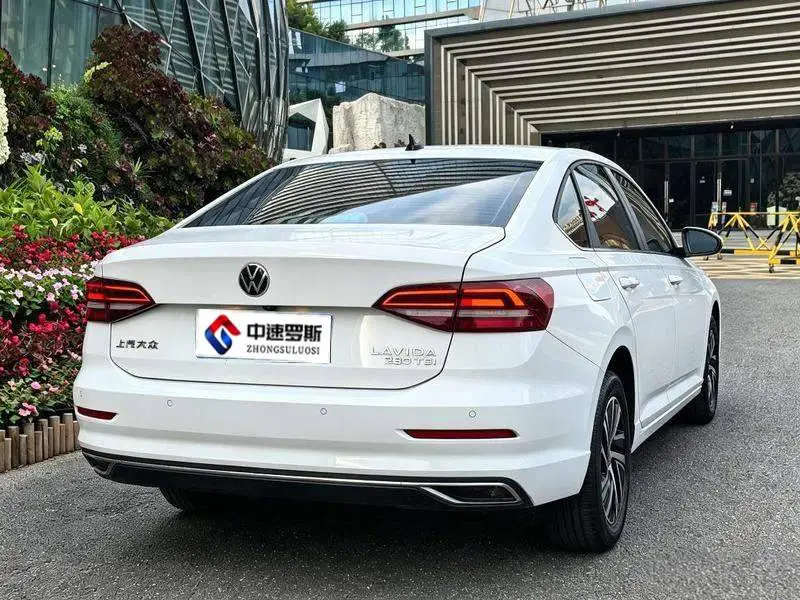 Lavida 2022 280TSI DSG Comfort Edition — 5