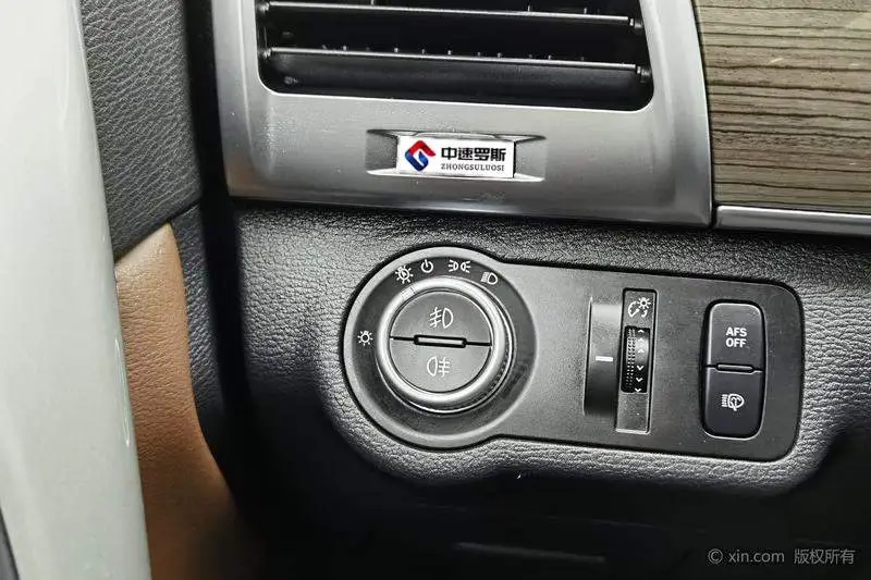 Haval H9 2016 2.0T 4WD Luxury 7 Seaters — 11