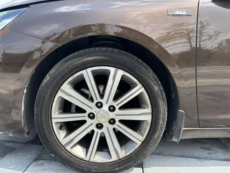 Peugeot 408 2015 1.2T Automatic Glory Edition — 9