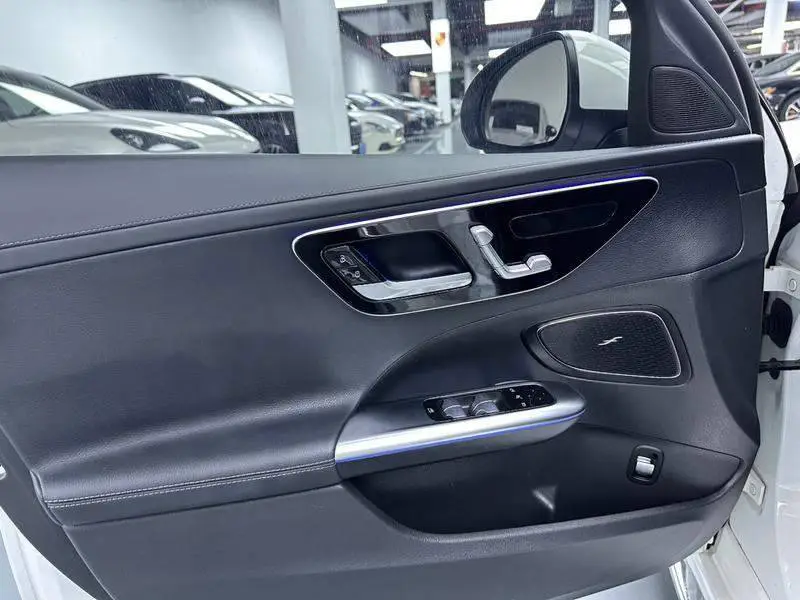Mercedes-Benz C-Class 2023 C 260 L Sport Edition — 9