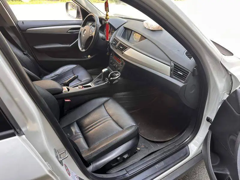 BMW X1 2012 sDrive18i Fashion — 5