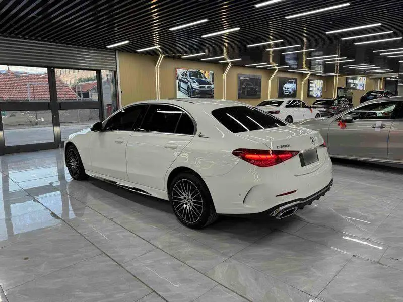 Mercedes-Benz C-Class 2025 C 200 L Sport Edition — 4