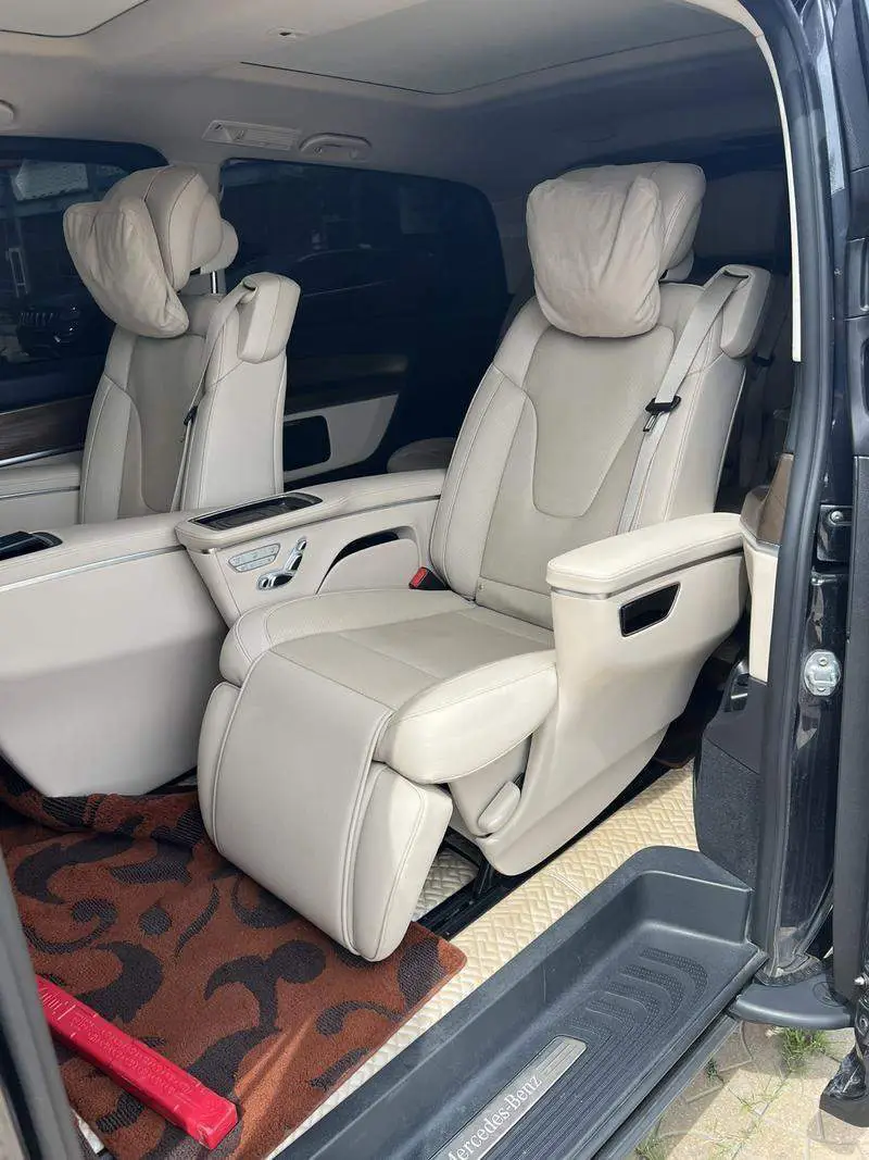 Mercedes-Benz V-Class 2020 V 260 L Long Wheelbase Luxury Edition — 7