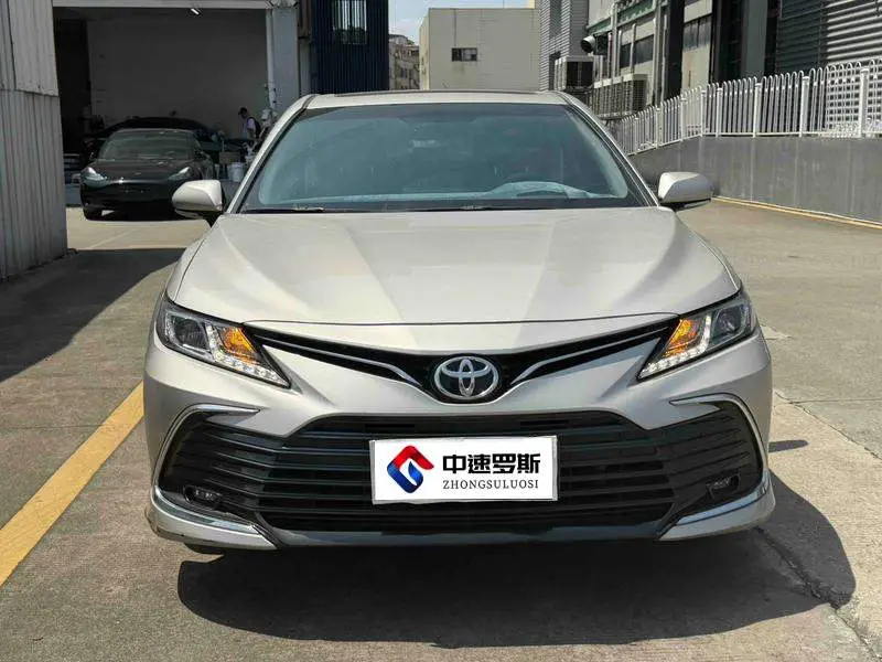 Camry 2023 2.0GVP Leading Edition — 2