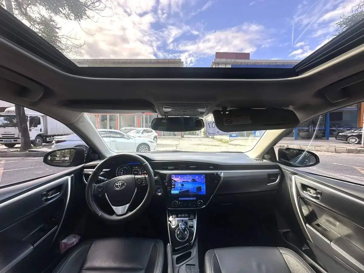 Corolla 2016 Hybrid 1.8L E-CVT Leading Edition — 5
