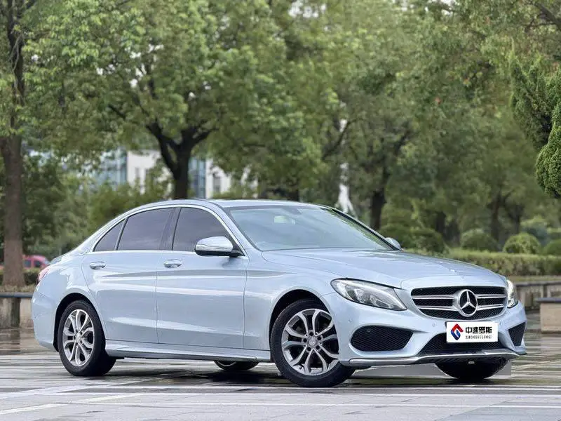 Mercedes-Benz C-Class 2017 C 180 L Sports Edition — 3