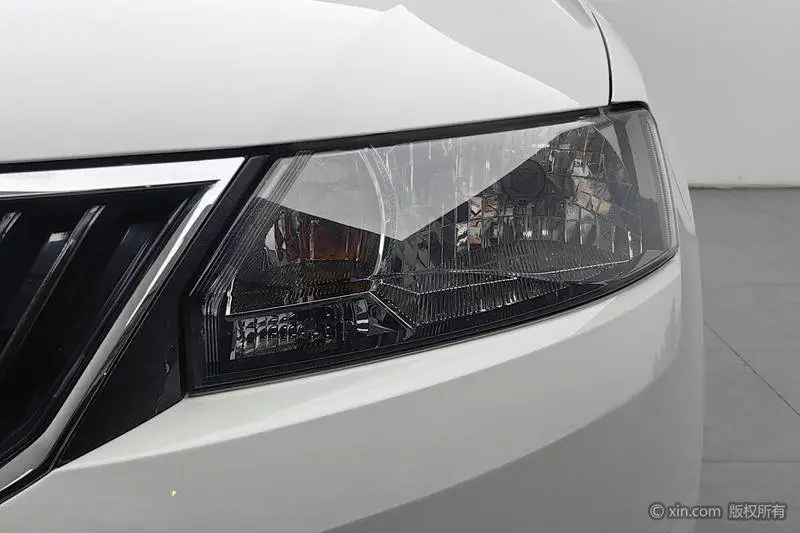 Xindong 2014 1.6L Manual Enjoy Edition — 7