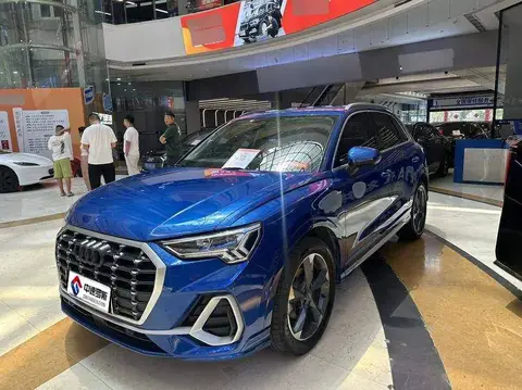 Audi Q3 2022 35 TFSI Progressive Dynamic Edition