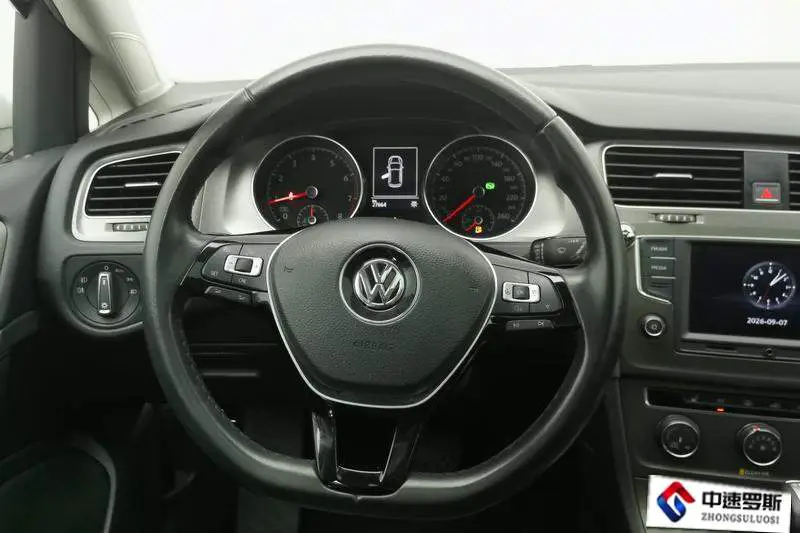 Golf 2016 230TSI Automatic Luxury — 14