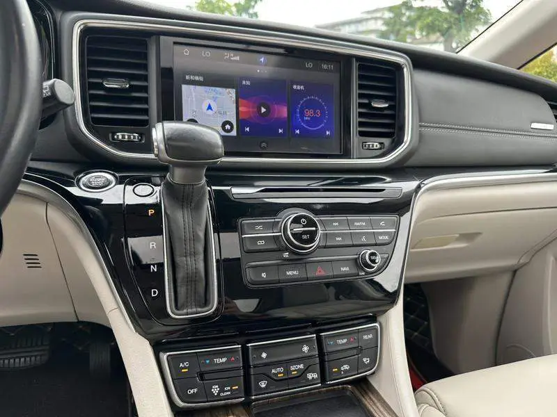 Trumpchi M8 2018 320T Premium Edition — 11