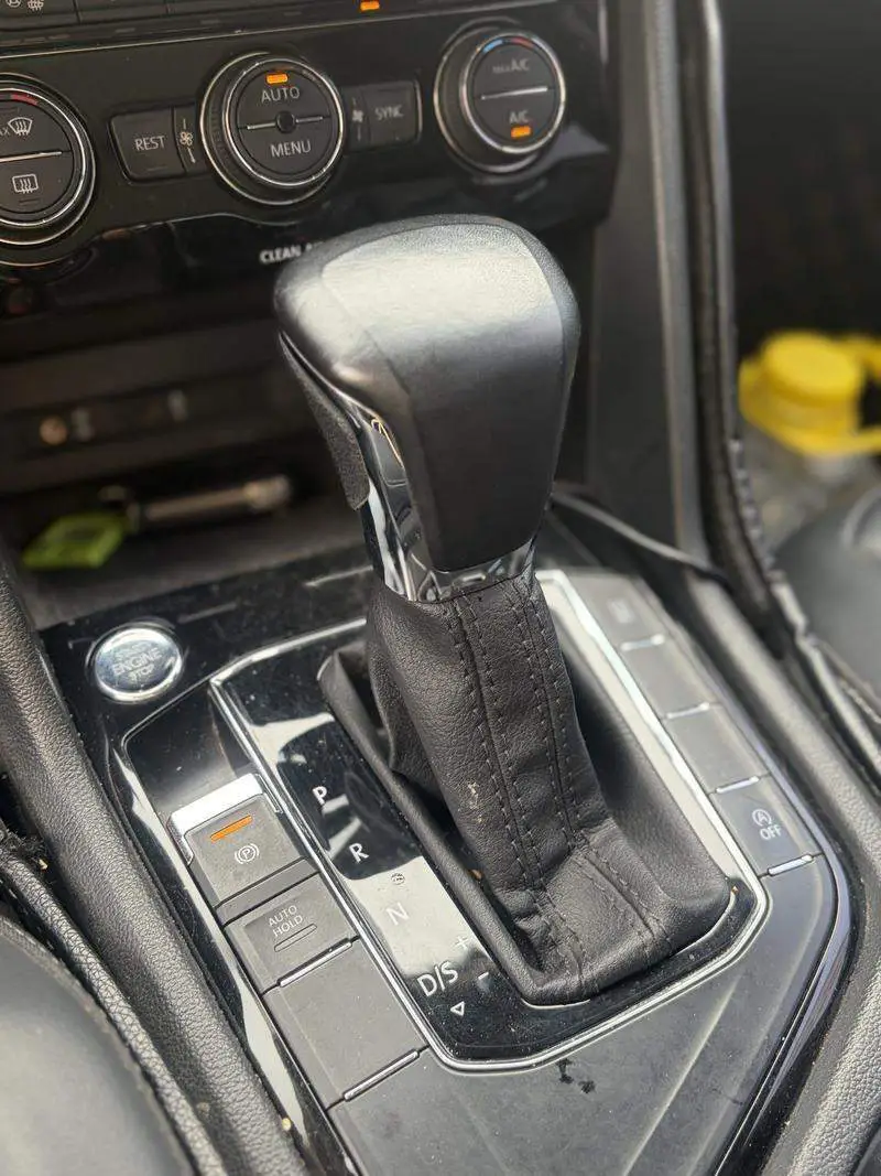 Tiguan L 2018 330TSI Automatic 2WD Luxury Edition — 7