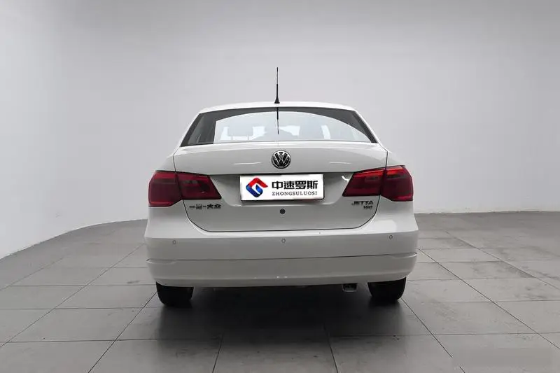 Jetta 2015 Value Edition 1.6L Automatic Comfort — 3