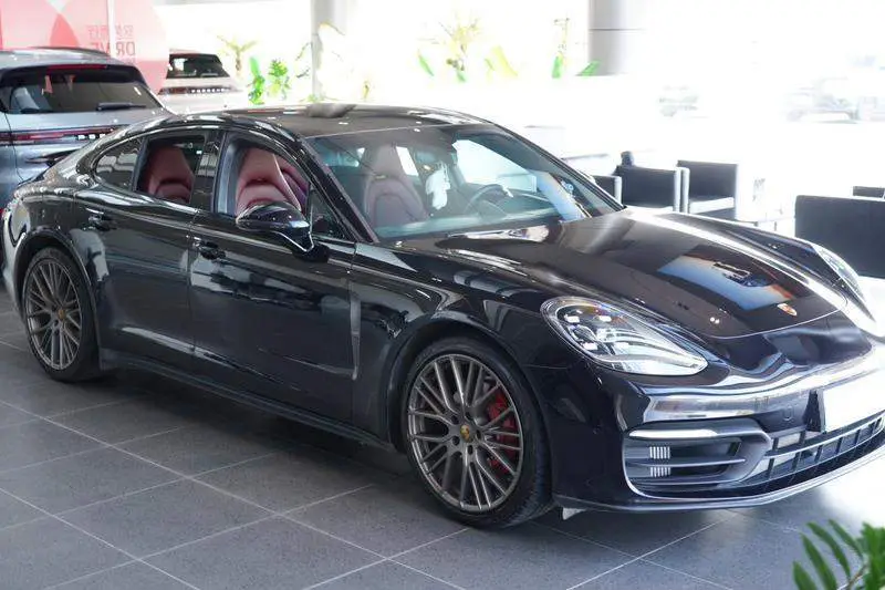 Panamera 2023 Panamera 2.9T Platinum Edition — 3