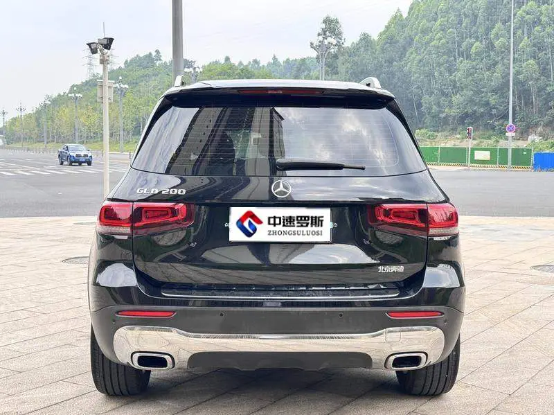 Mercedes-Benz GLB 2021 GLB 180 Dynamic — 6