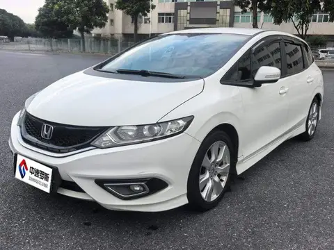 Jed 2013 1.8L Automatic Comfort Edition 5 Seaters