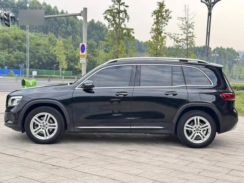 Mercedes-Benz GLB 2021 GLB 180 Dynamic — 4