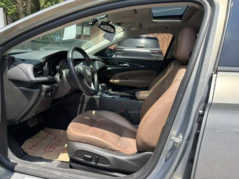 Regal 2017 20T Luxury — 15