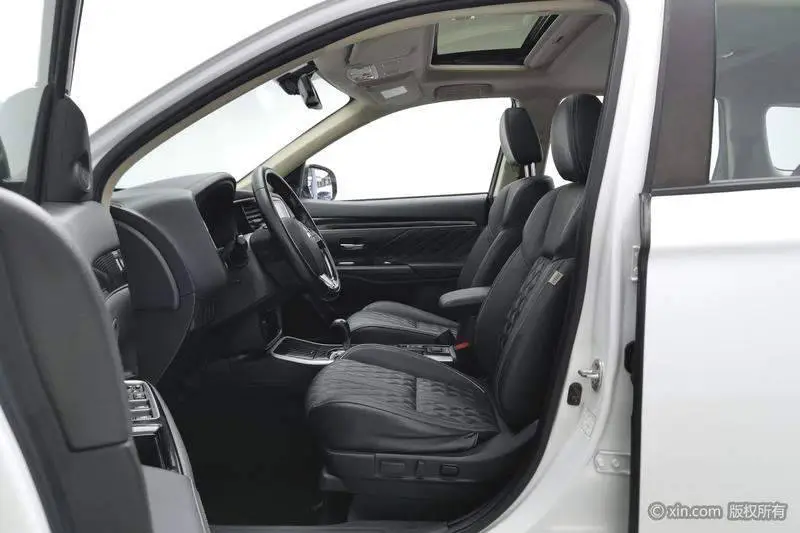 Outlander 2021 Model 2.0L 2WD Enjoy Edition 5 Seaters — 17