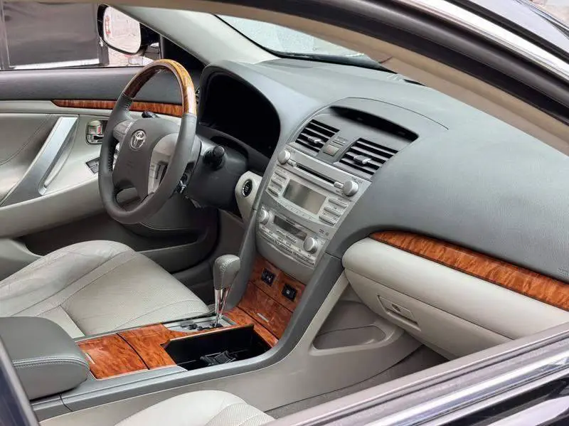 Camry 2007 240V Supreme Edition — 10