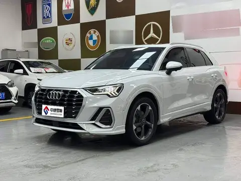Audi Q3 2022 35 TFSI Stylish and Dynamic