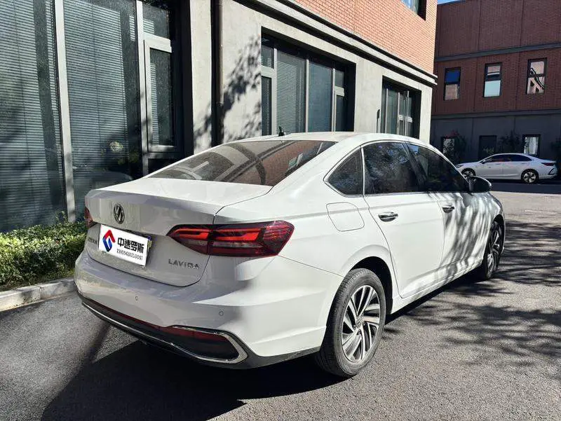 Lavida 2023 Model 1.5L Automatic 5 Million Edition — 6