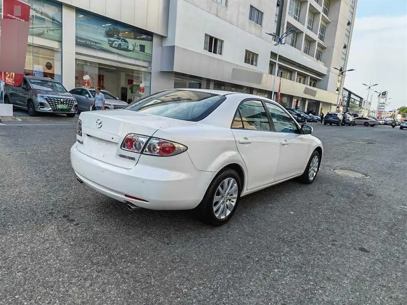 Mazda 6 2014 2.0L Automatic Classic — 6