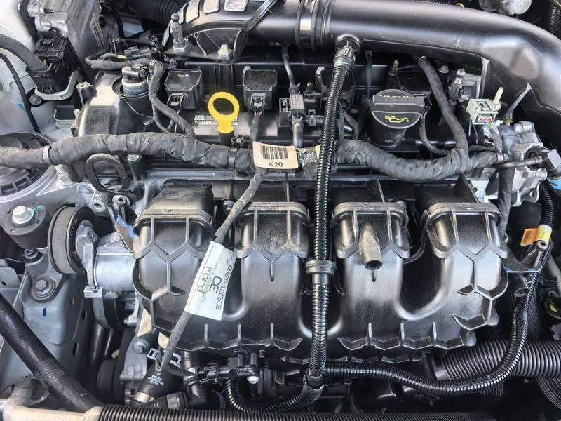 Mondeo 2013 2.0L GTDi200 Luxury Model — 10