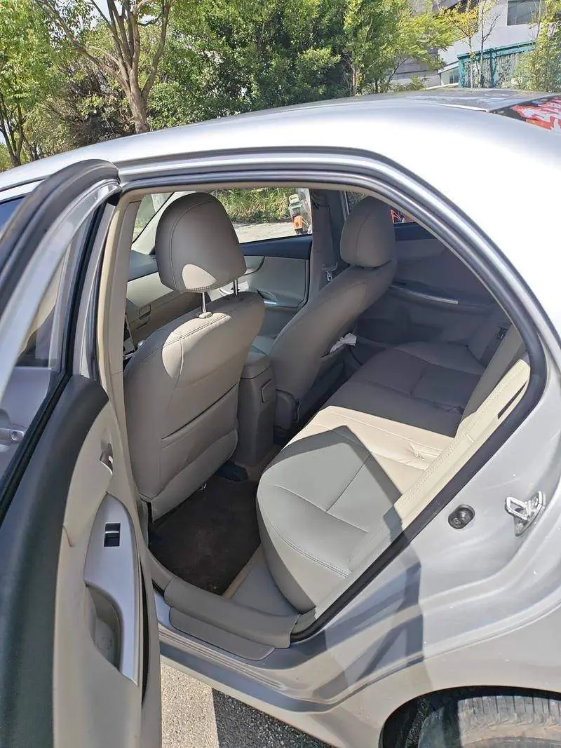 Corolla 2011 1.6L Manual GL — 10