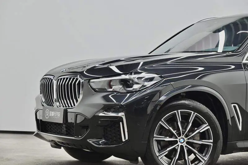 BMW X5 2022 xDrive 30Li M Sport Package — 15
