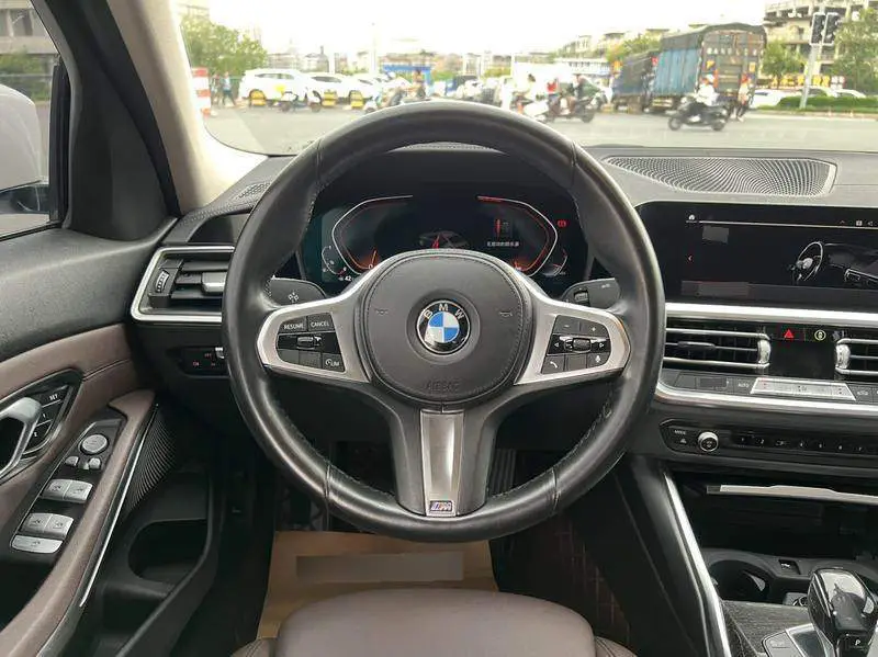 BMW 3 Series 2021 facelift 325Li M Sport Night Edition — 7