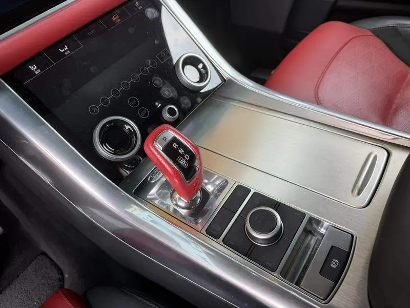 Range Rover Sport 2020 5.0 SC V8 SVR — 7