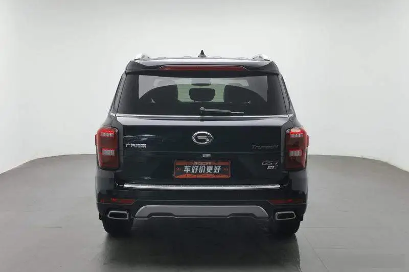 Trumpchi GS7 2017 320T 2WD Luxury Smart Link — 3
