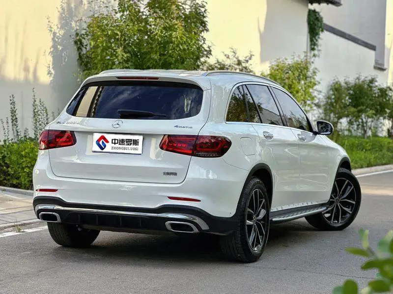 Mercedes-Benz GLC 2021 GLC 300 L 4MATIC Dynamic — 7