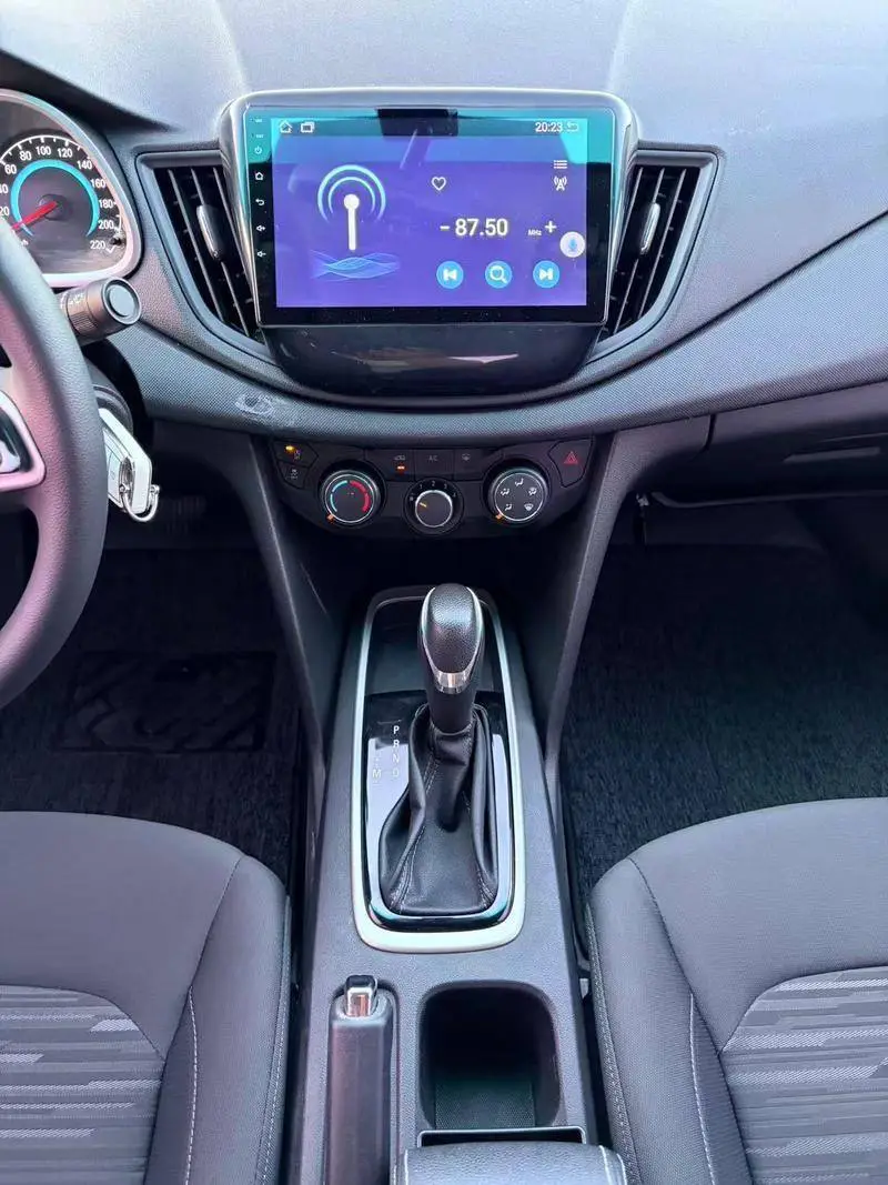 Cobalt 2019 320 Automatic Enjoy Sunroof Edition — 8