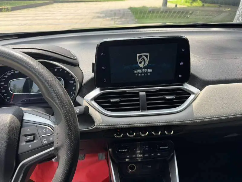 Baojun 510 2017 1.5L Manual Luxury Model — 10