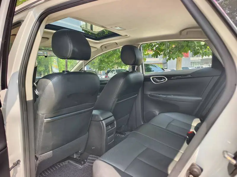 Sylphy 2016 1.6XL CVT Premium Edition — 9