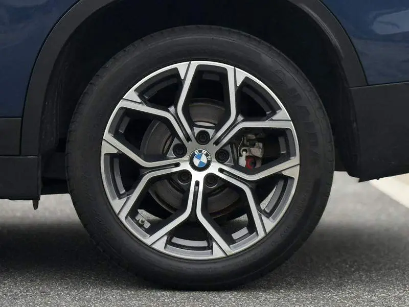 BMW X1 2022 sDrive25Li Leading Edition — 8