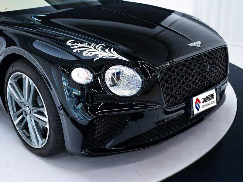 Europe 2022 4.0T GT V8 — 10