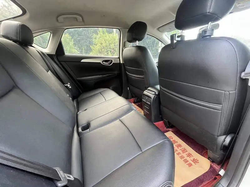 Sylphy 2021 Classic 1.6XE CVT Comfort Edition — 13